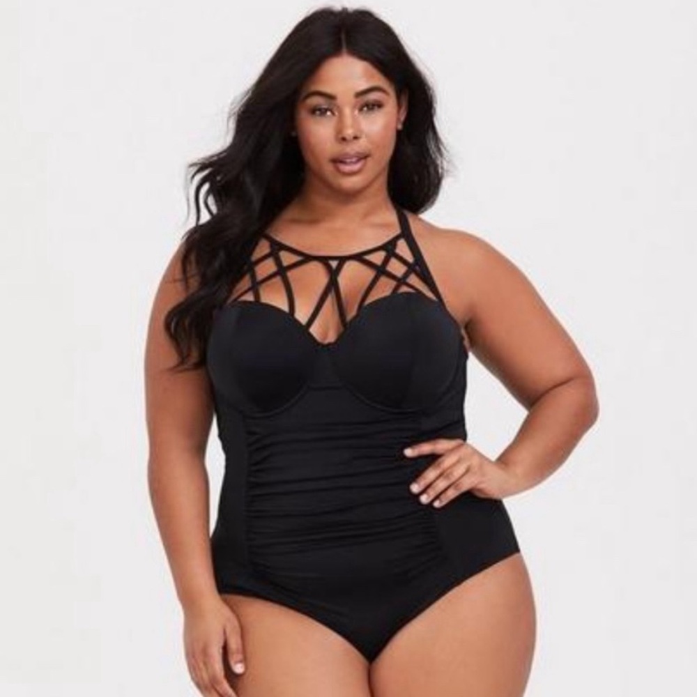 Torrid Vixen Black Swimsuit Sz 0